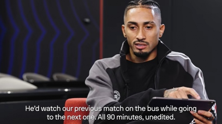 官方平台-昔日师徒！拉菲尼亚谈贝尔萨：他为足球而生，不管在哪都想着足球